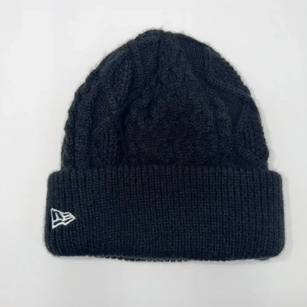 New Era Los‎ Angeles Kings NHL Hockey Black Cuffed Cable Knit Beanie Hat Winter